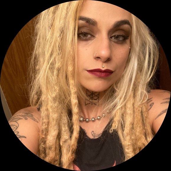 dmarie100993